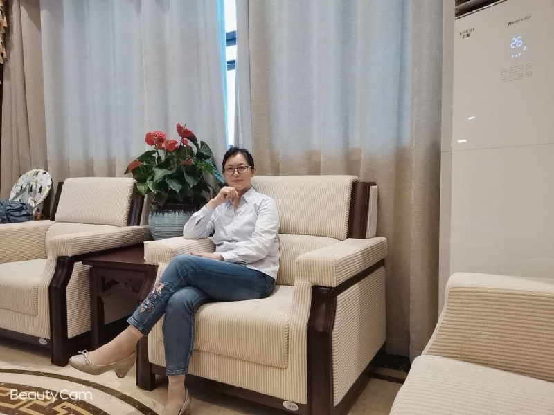 秋水伊人的第一张照片--龙海相亲网