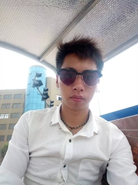 寻缘的第一张照片--龙海相亲网