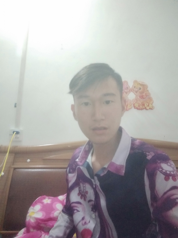 唯美的爱情故事的第四张照片--龙海相亲网