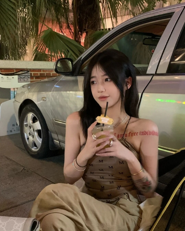 娜娜的第一张照片--龙海相亲网