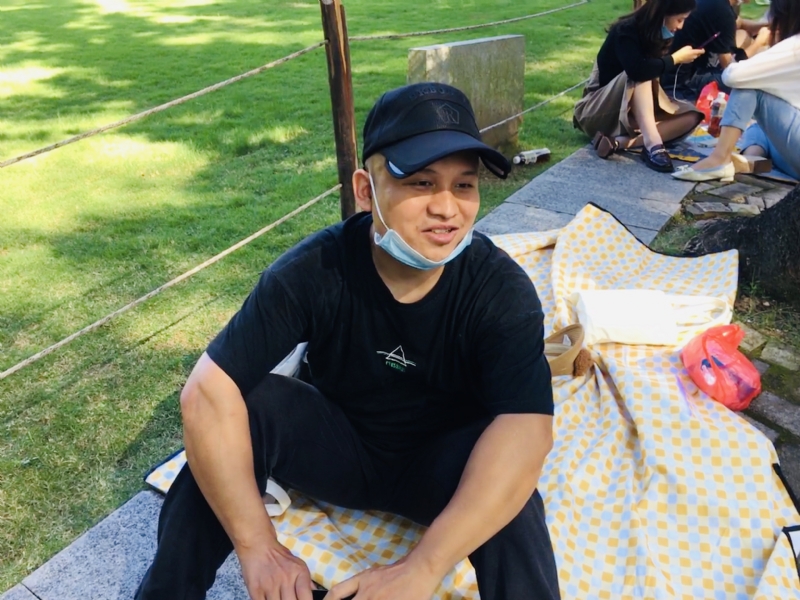 好大一颗石头的第一张照片--龙海相亲网