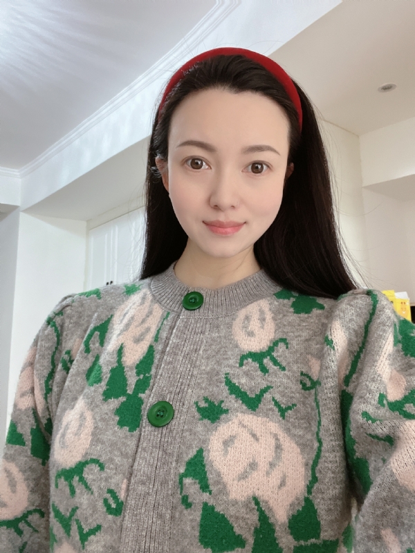 冬儿的第一张照片--龙海相亲网