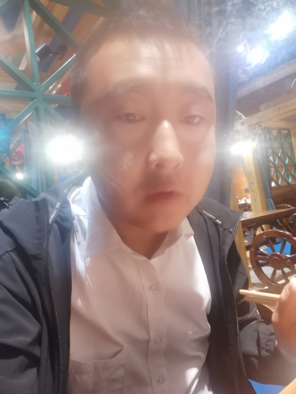 赵辉的第三张照片--龙海相亲网