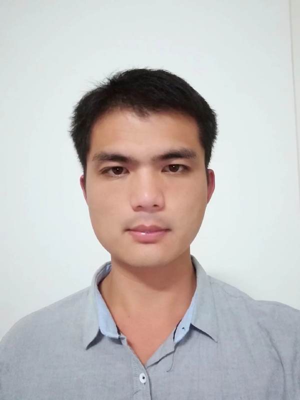 秋天的童话的第一张照片--龙海相亲网