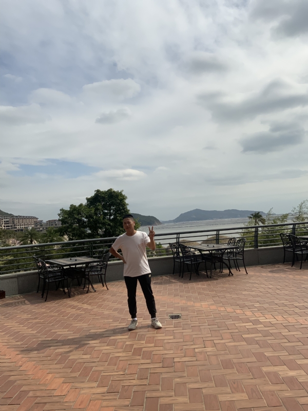 心酸瑟果的第一张照片--龙海相亲网