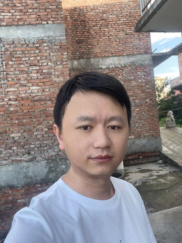 行人的第一张照片--龙海相亲网