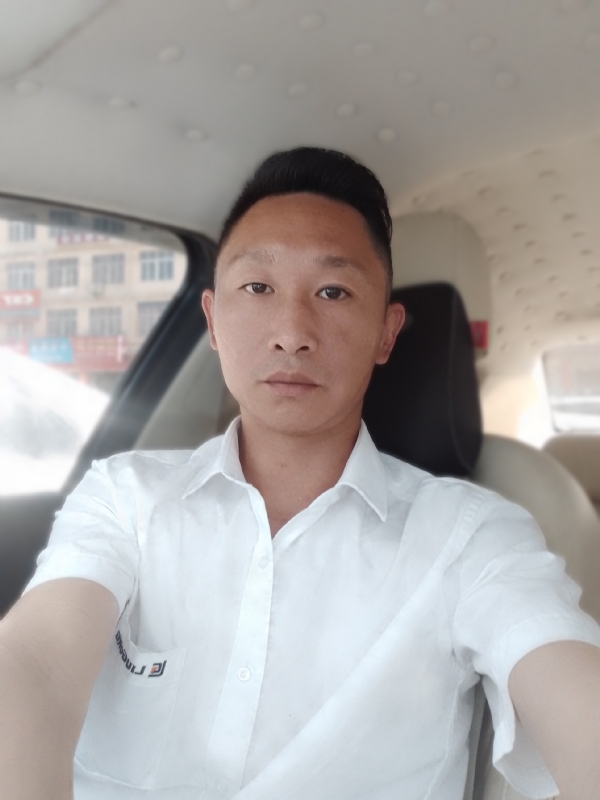 其实都没有的第一张照片--龙海相亲网