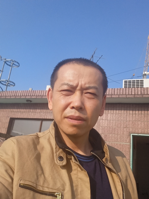 红尘逐浪的第一张照片--龙海相亲网