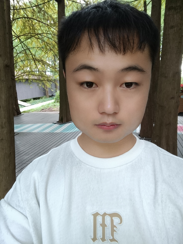 故人似的第一张照片--龙海相亲网