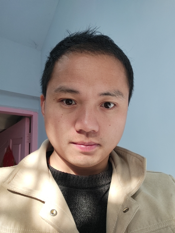 中意你的第四张照片--龙海相亲网