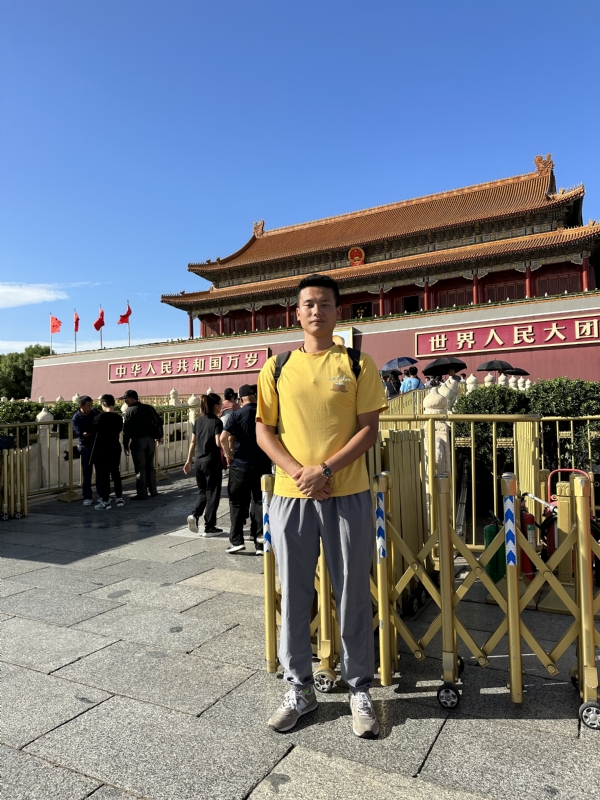 莫过于的第一张照片--龙海相亲网