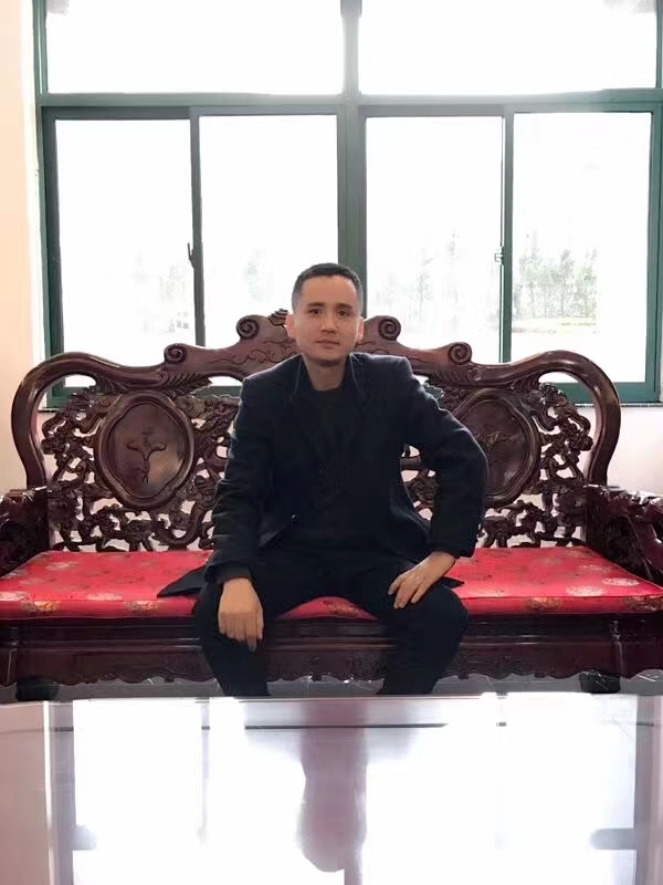 有缘再聚的第一张照片--龙海相亲网
