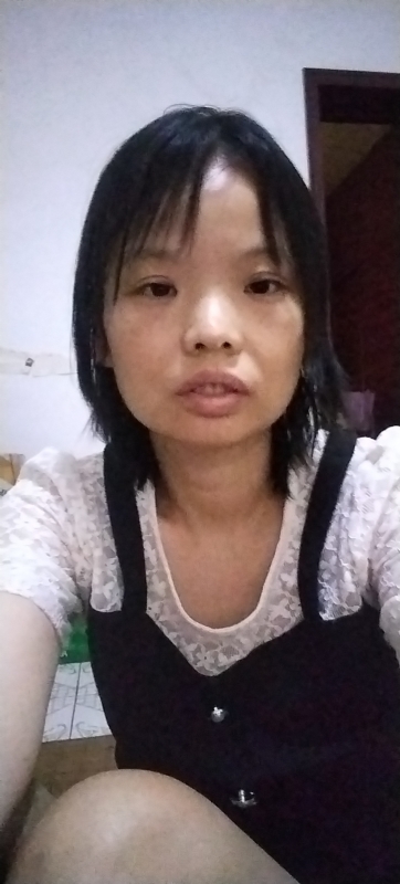 可爱的第一张照片--龙海相亲网