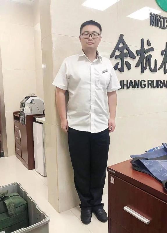 君临天下的第一张照片--龙海相亲网