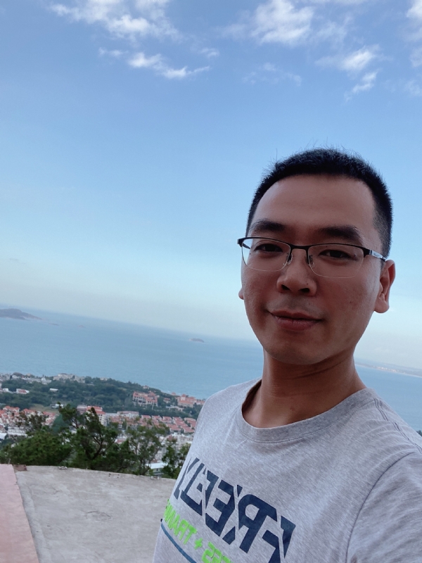 只为遇到那个真心的她的第一张照片--龙海相亲网