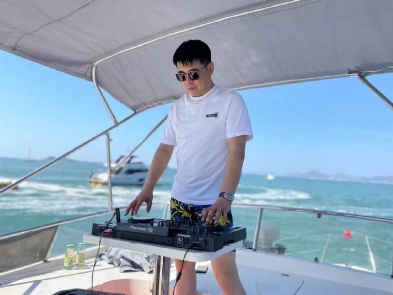 魔盒的第一张照片--龙海相亲网