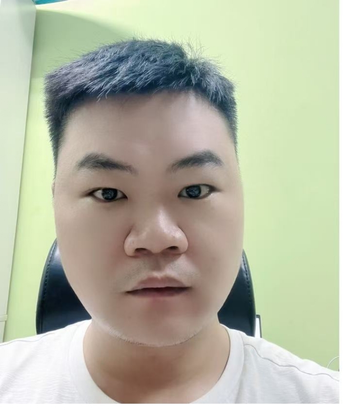初白的第一张照片--龙海相亲网