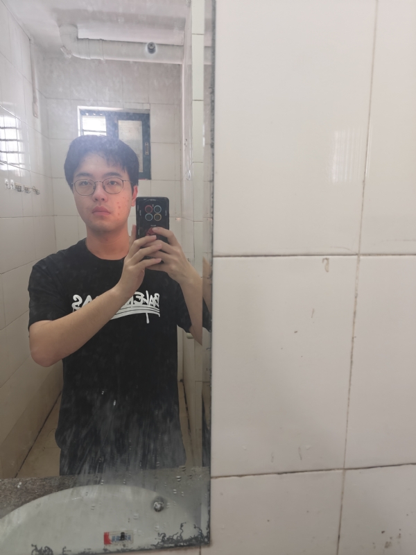 爱看尖尖星人的第一张照片--龙海相亲网