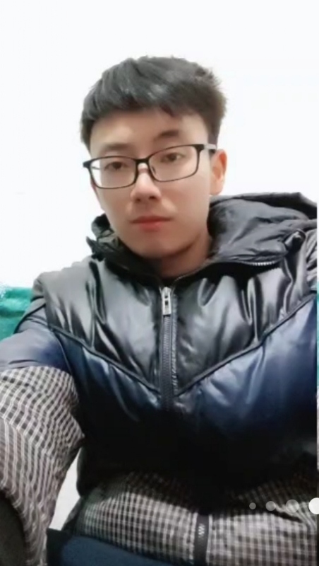吐泡泡的小鱼的第一张照片--龙海相亲网