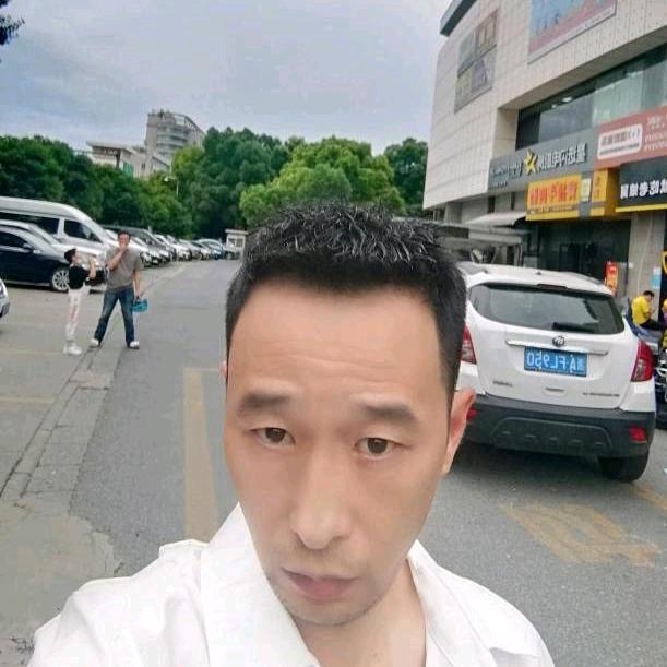 小林的第一张照片--龙海相亲网