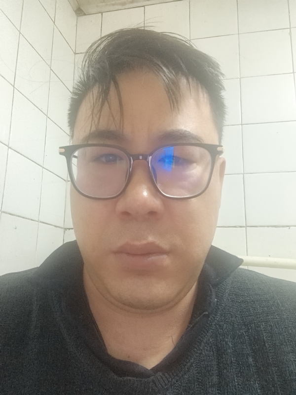 迷失自我的第一张照片--龙海相亲网