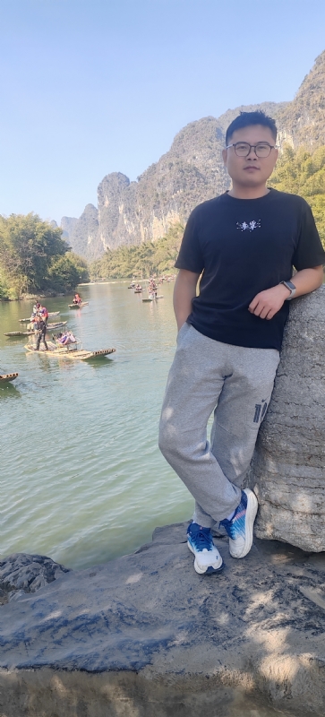 受过伤的狼的第二张照片--龙海相亲网