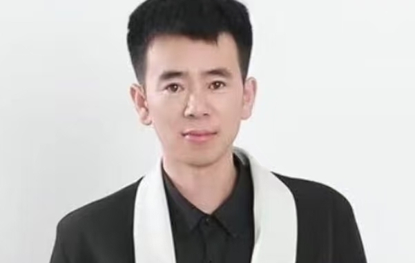 今晚不熬夜的第一张照片--龙海相亲网