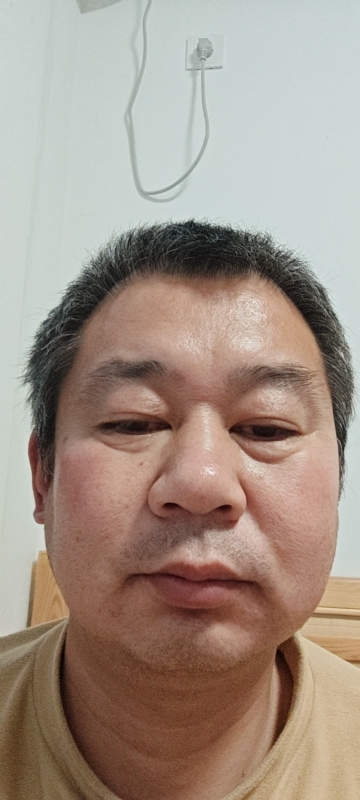 龙万的第一张照片--龙海相亲网