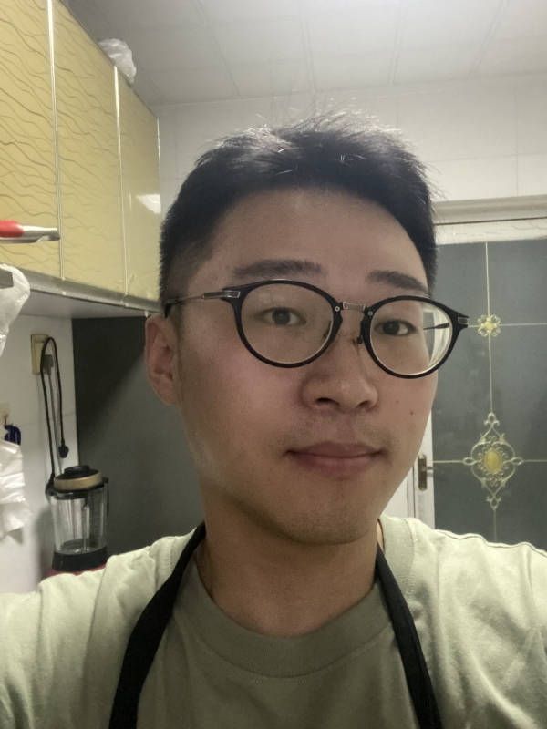 何方妖孽的第一张照片--龙海相亲网