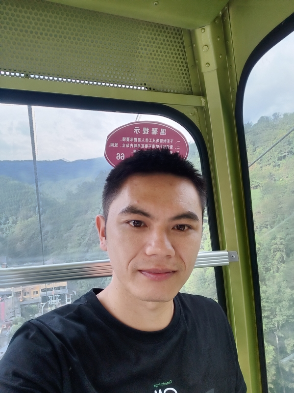 小鱼的第一张照片--龙海相亲网