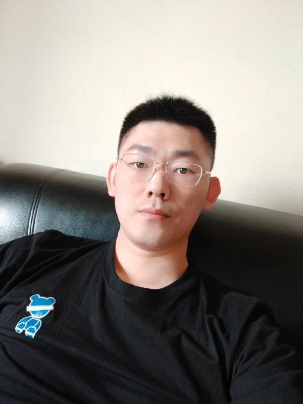 醒了的第一张照片--龙海相亲网