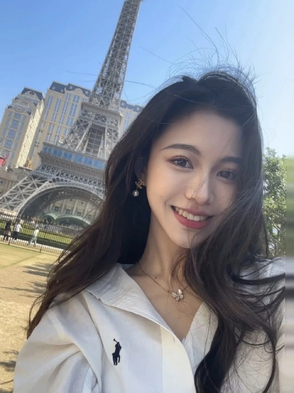 Anna的第一张照片--龙海相亲网