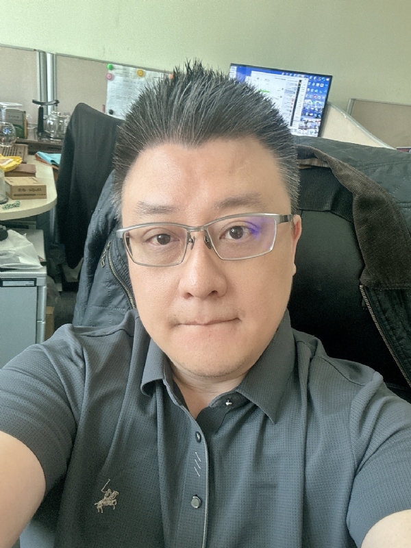 回归自我的第一张照片--龙海相亲网