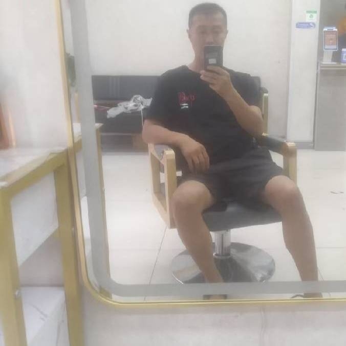 闫杰的第一张照片--龙海相亲网