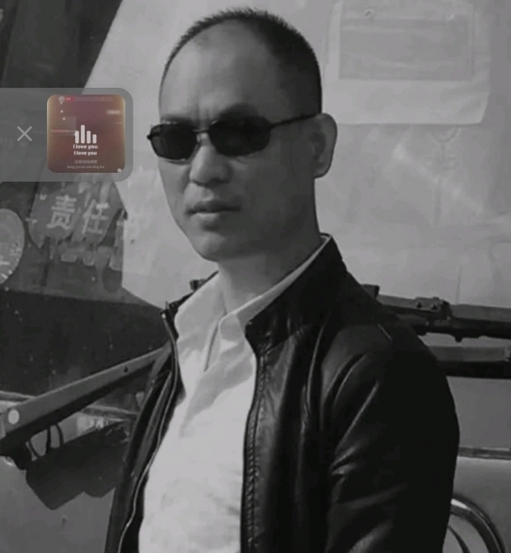 好男人的第一张照片--龙海相亲网
