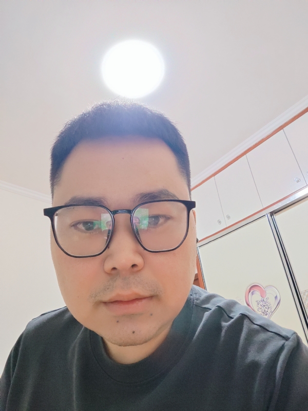 路飞的第一张照片--龙海相亲网