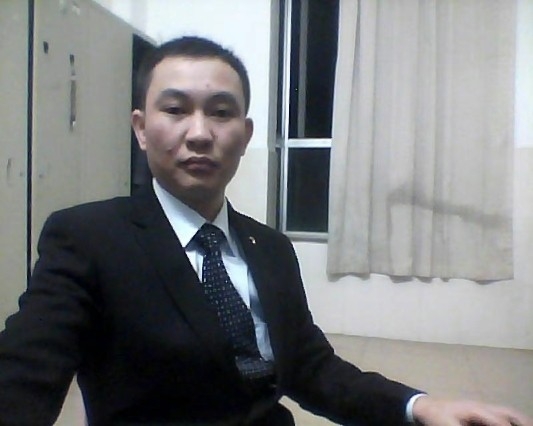 诚恳的大叔的第一张照片--龙海相亲网