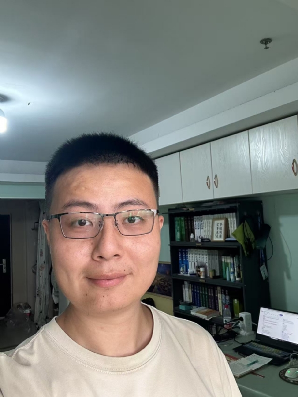 遇见更好的自己的第二张照片--龙海相亲网